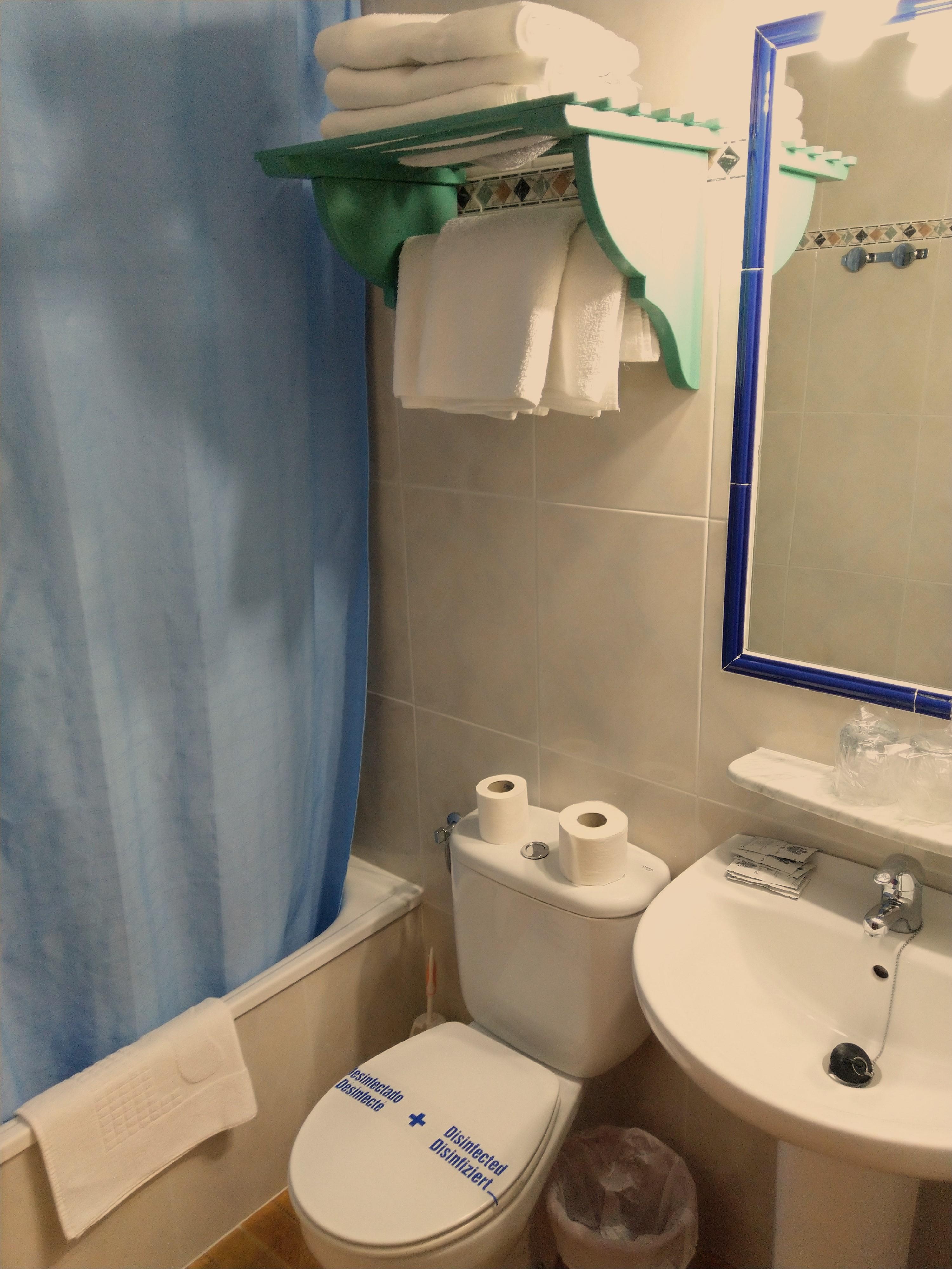 מונטיה Hostal Bellido מראה חיצוני תמונה