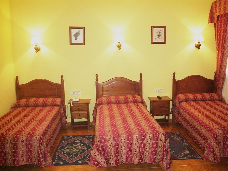 מונטיה Hostal Bellido מראה חיצוני תמונה