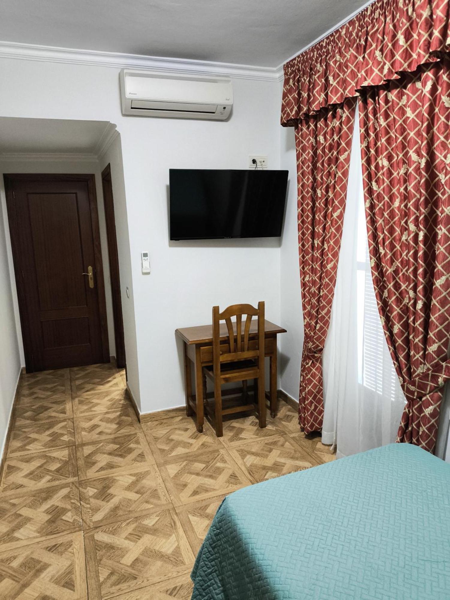מונטיה Hostal Bellido מראה חיצוני תמונה
