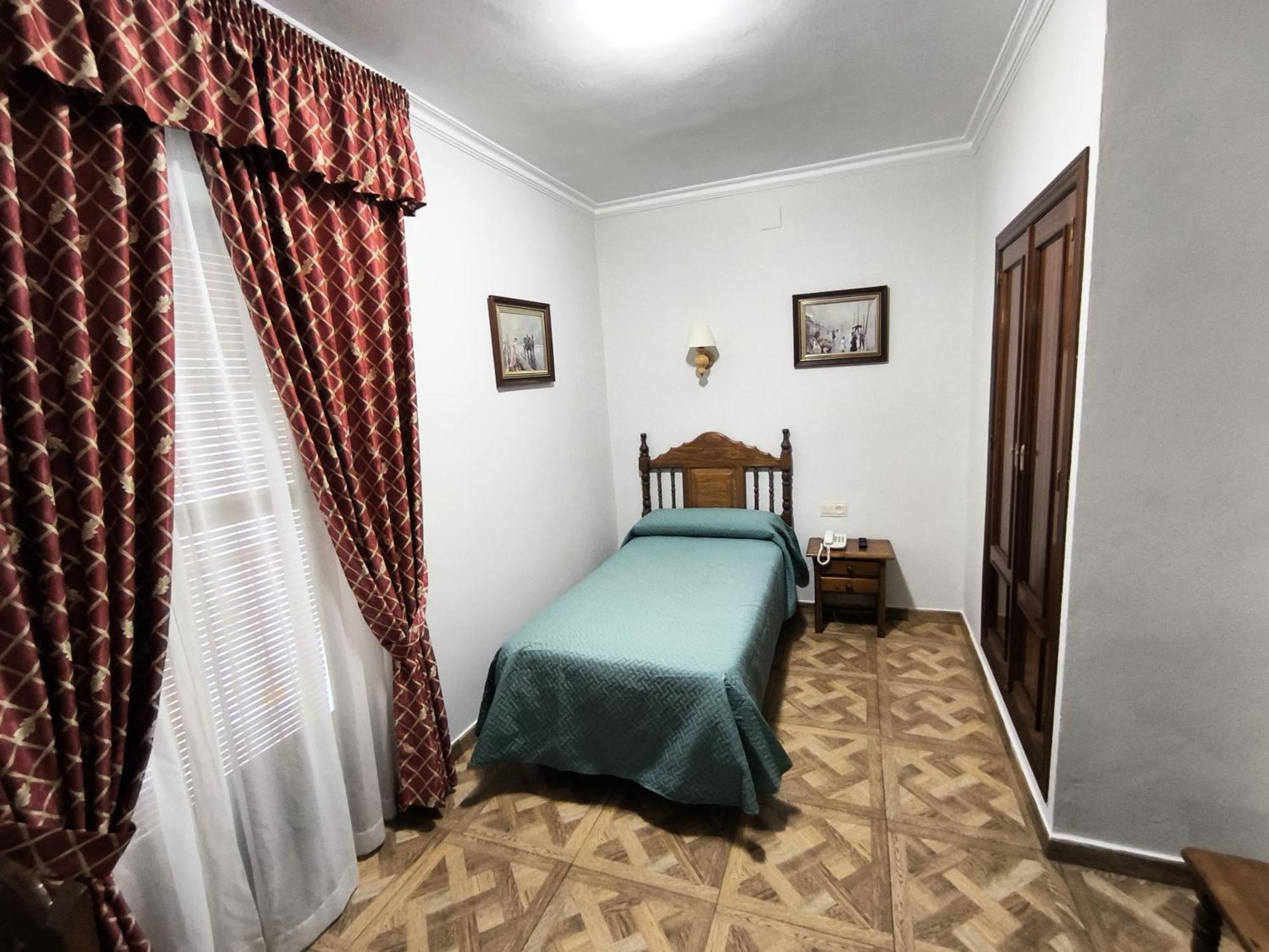 מונטיה Hostal Bellido מראה חיצוני תמונה